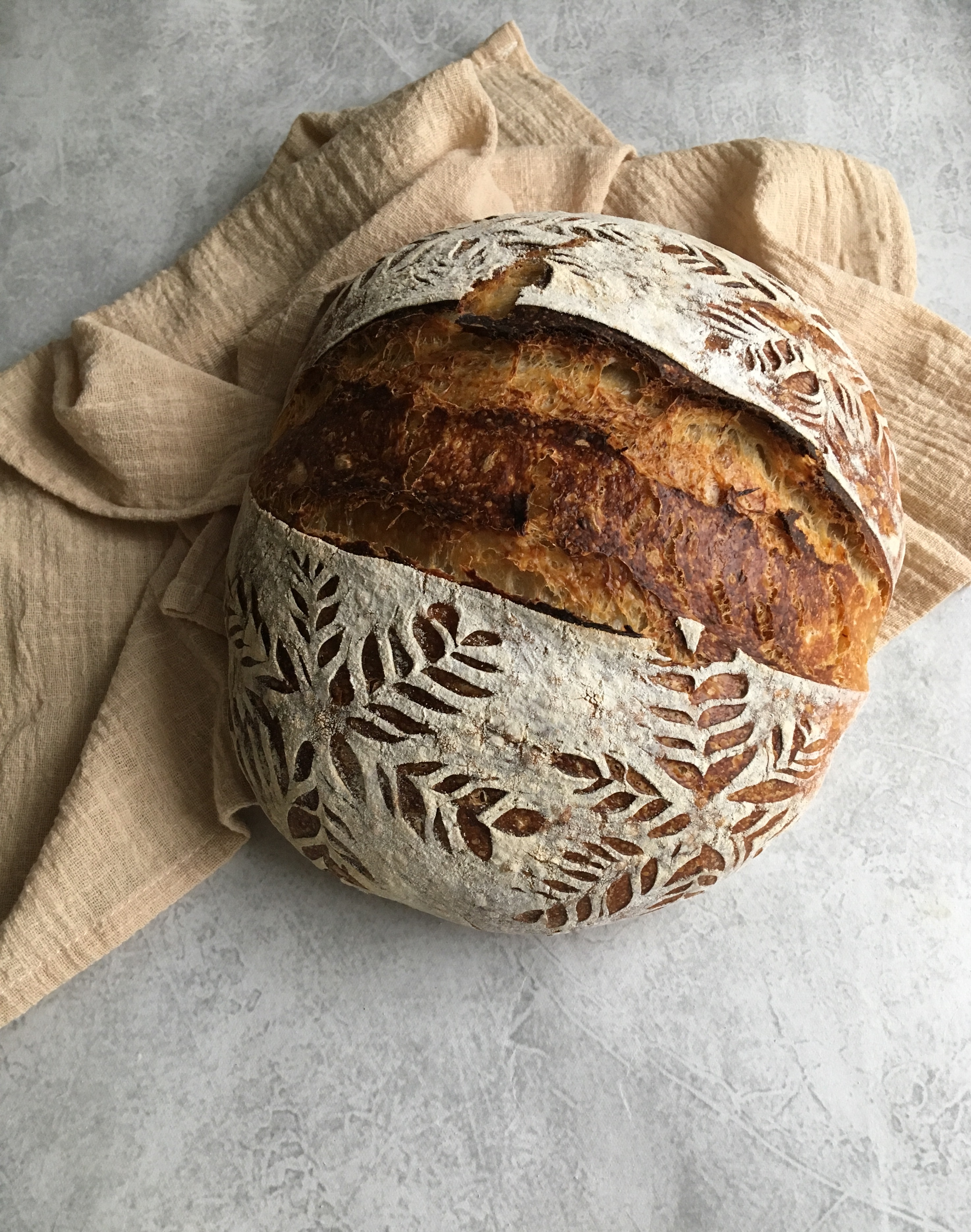 ARTISAN SOURDOUGH BREAD, BAKING, LEVAIN