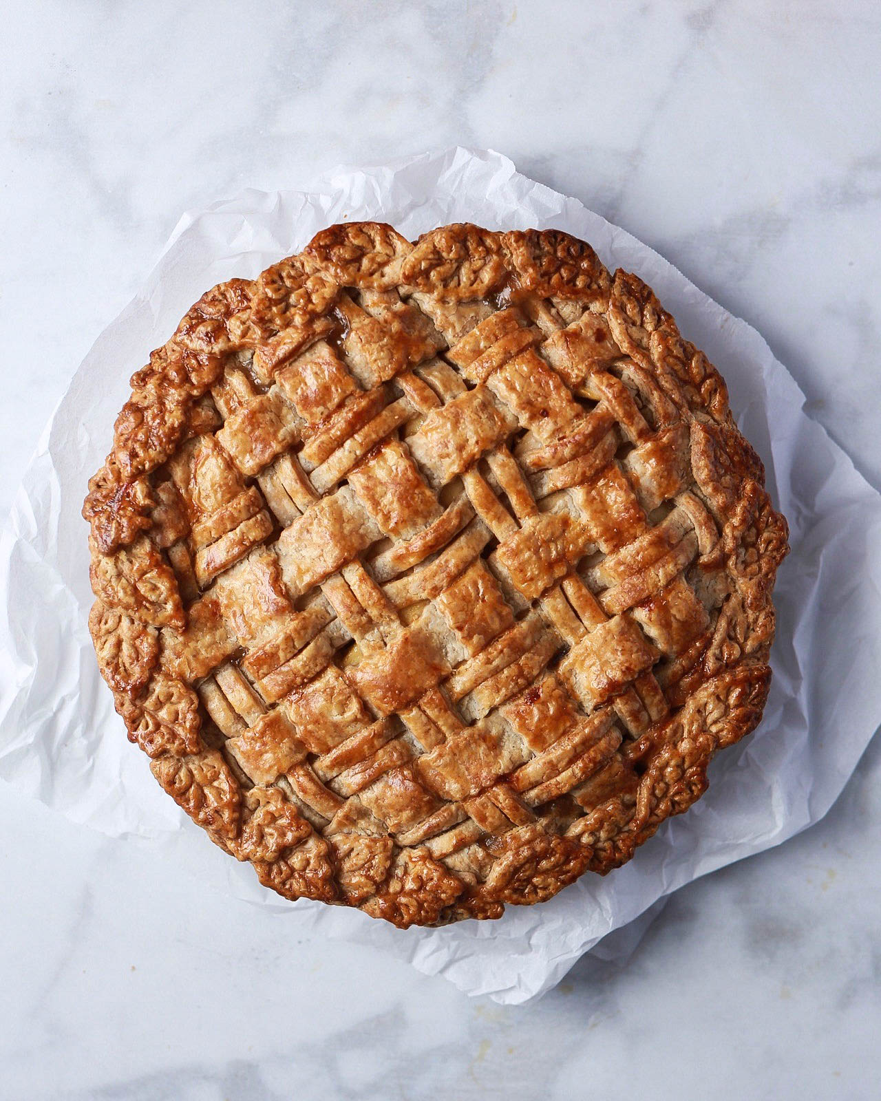 Whiskey-Ginger Apple Pie