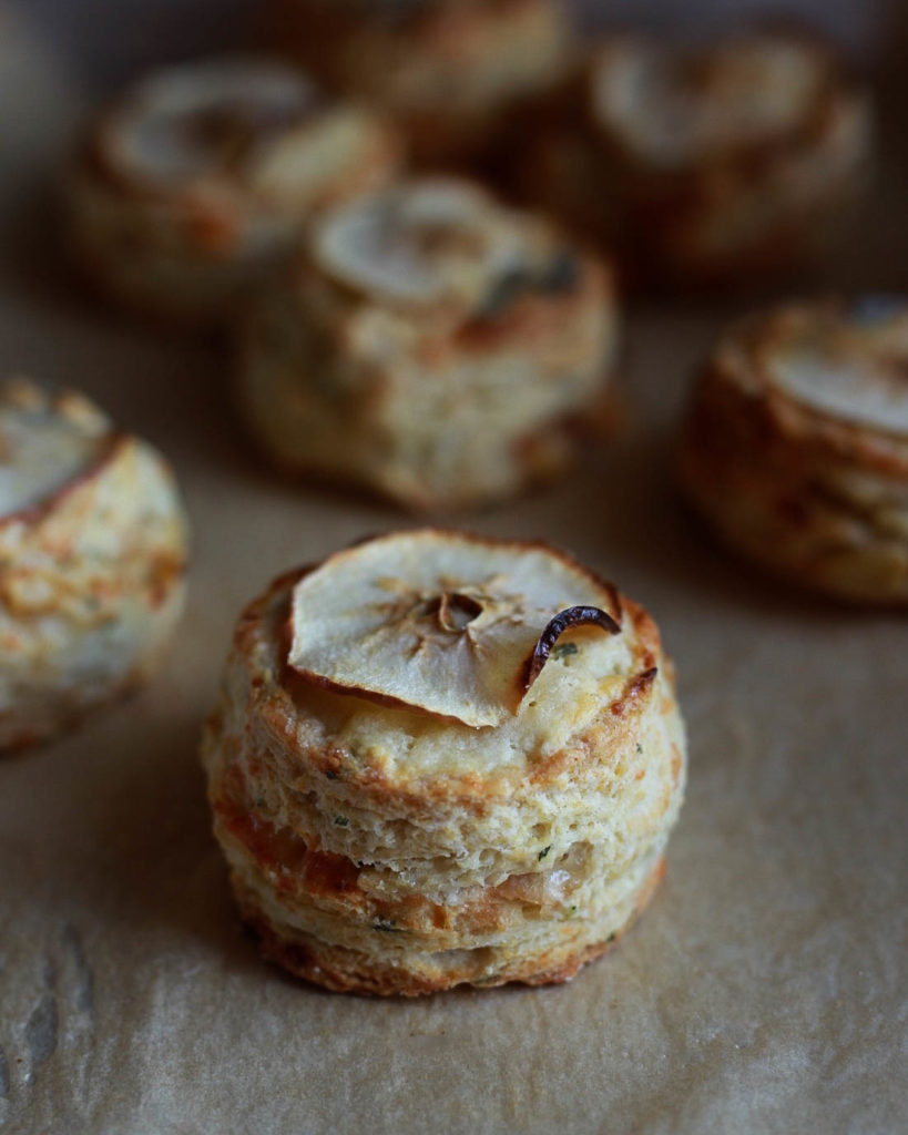 apple sage gruyere scones